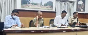 Violation of the code of ethics: strict action District Collector Nitesh Patil warns