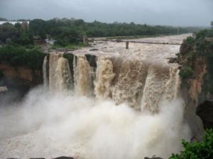 Karnataka Introduces Innovative Rail System at Gokak Waterfalls