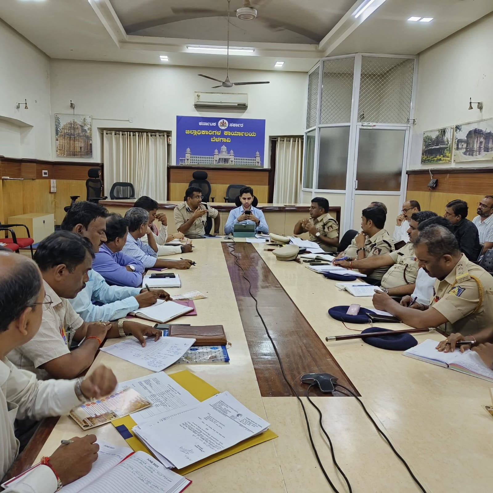 Belagavi on High Alert: DC Roshan Directs Urgent Flood Preparedness Measures Across District!