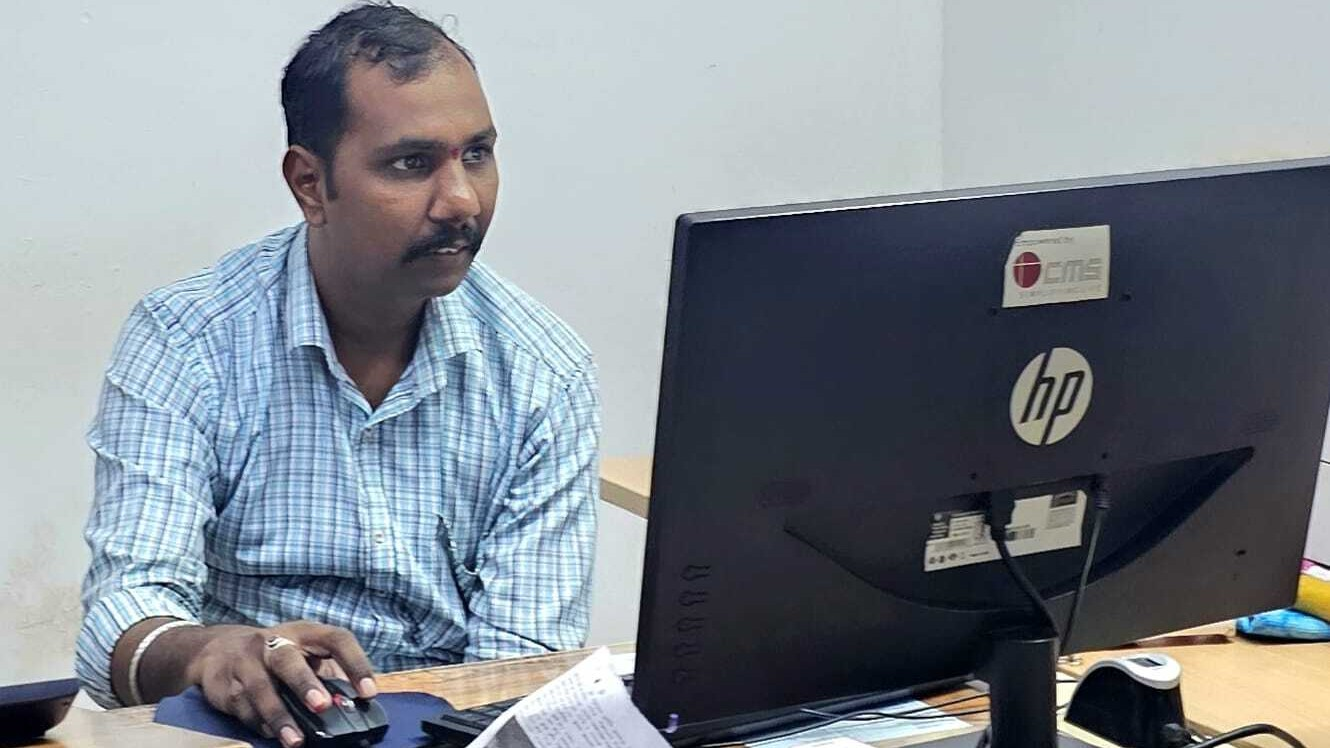 Unauthorised Man Found Processing Documents at Belagavi Sub-Registrar Office