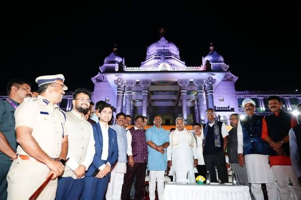 CM Opens New Garden, Fountains at Suvarna Vidhana Soudha