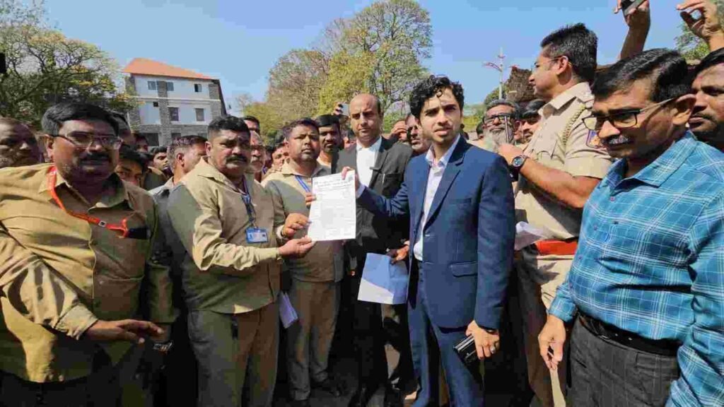 Belagavi Auto Drivers Demand Fare Hike, Warn of Strike