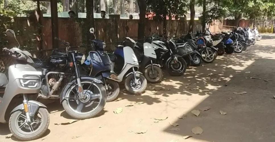 126 Vehicles Booked in Belagavi Plate Crackdown