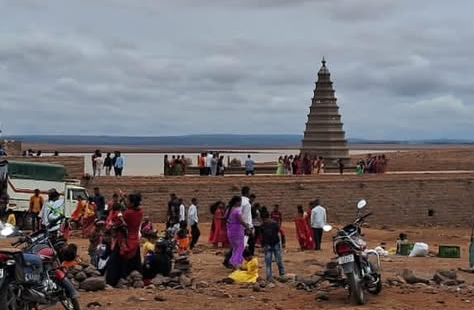 Hunnur Vitthal Temple Reopens After Water Recedes