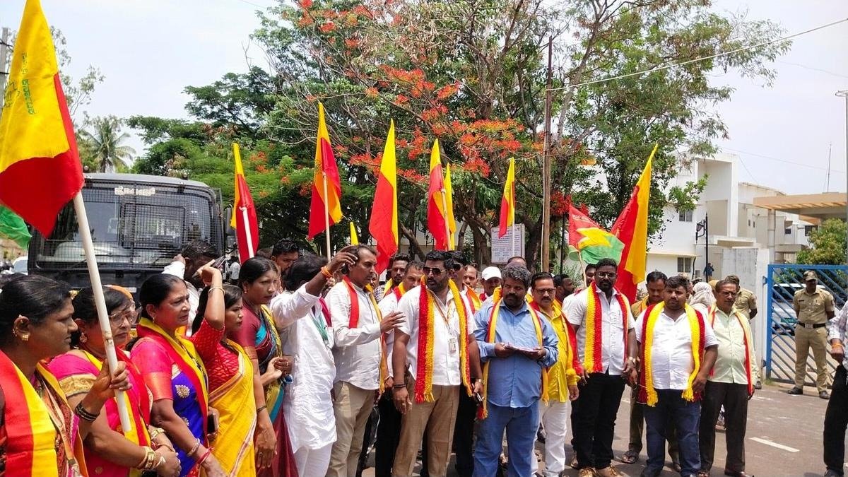 Belagavi Protest Over Failure to Pass Karnataka Resolution