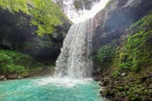 Waterfall Ban Sends Tourists to Maharashtra Hotspots