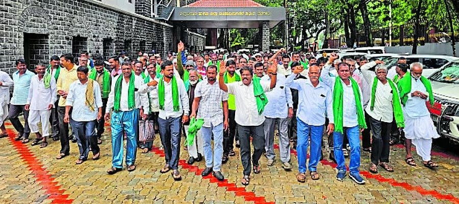 Farmers Seek ₹3 Crore Per Acre for Rail Project Land