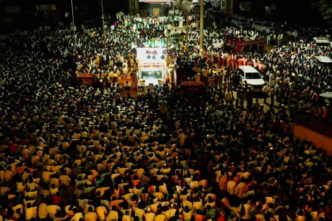 CM Promises Sugarcane Price Talks After Dasara